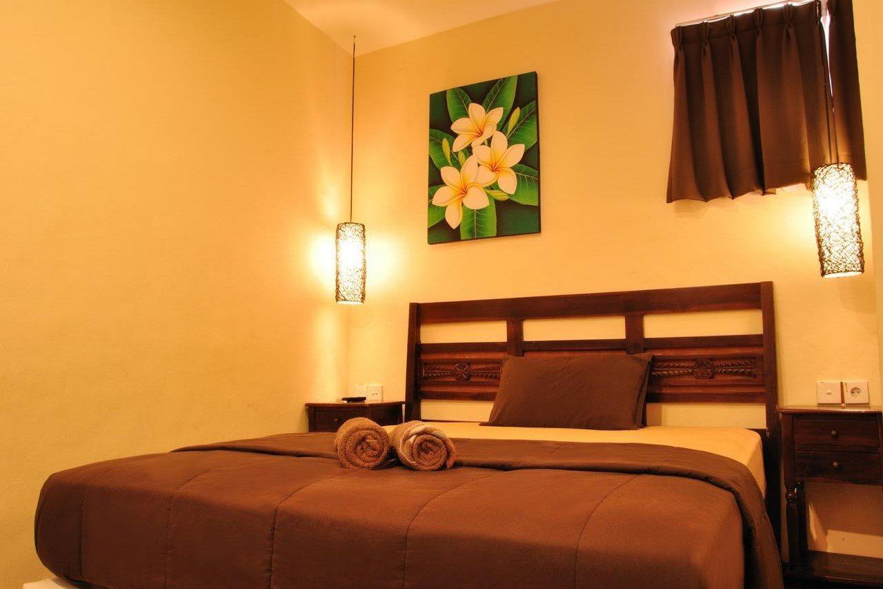 Bemo Corner Guest House Kuta Lombok Exterior foto