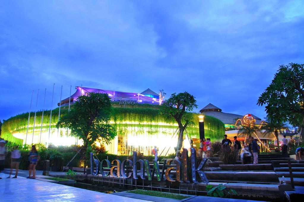 Bemo Corner Guest House Kuta Lombok Exterior foto