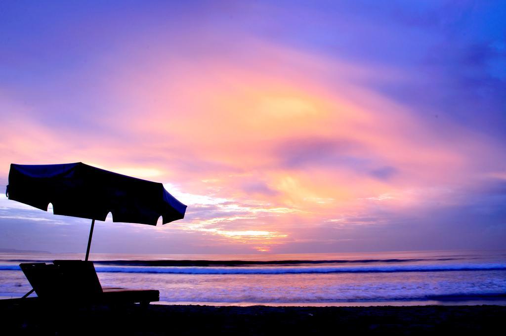 Bemo Corner Guest House Kuta Lombok Exterior foto