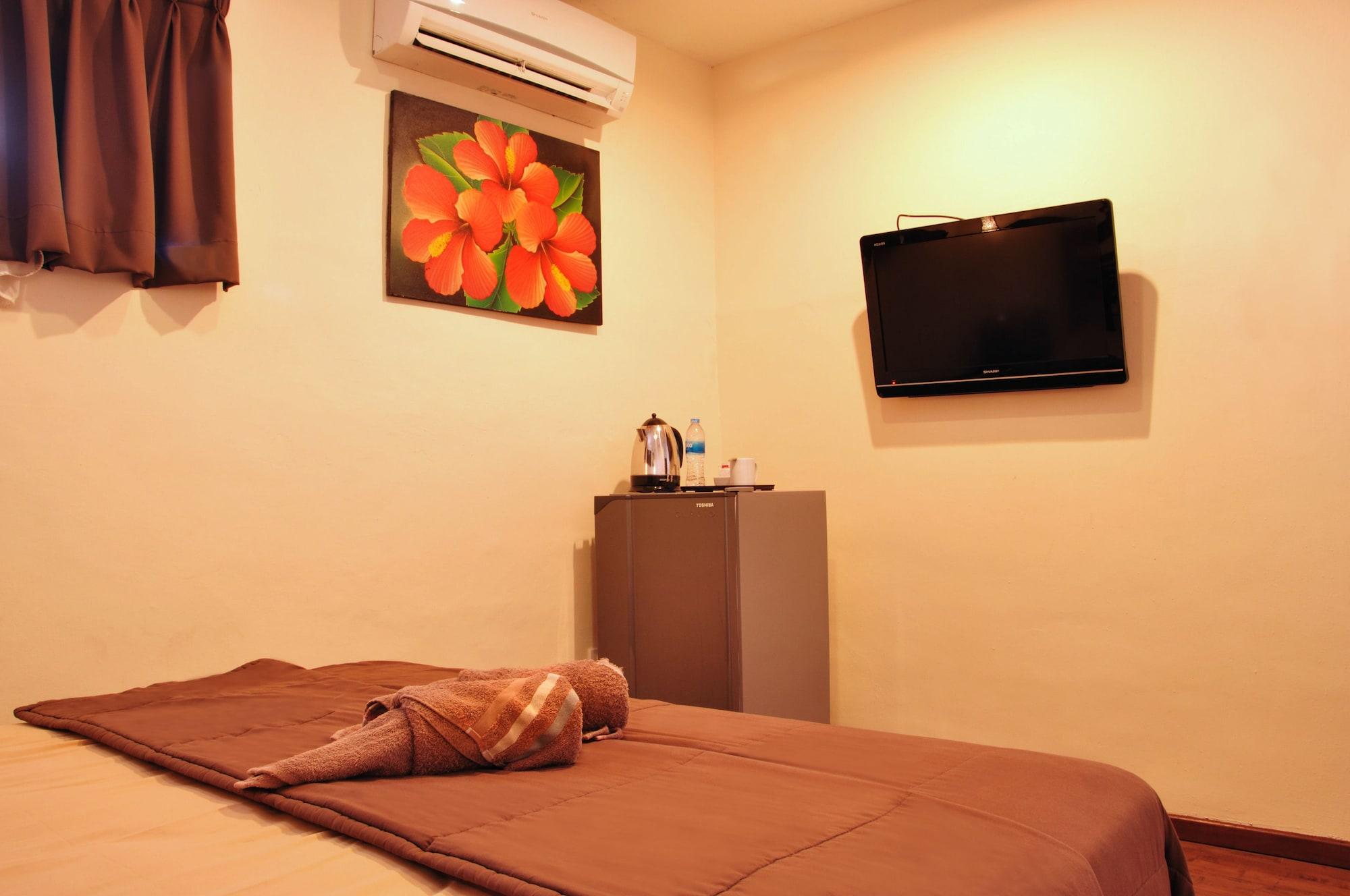 Bemo Corner Guest House Kuta Lombok Exterior foto